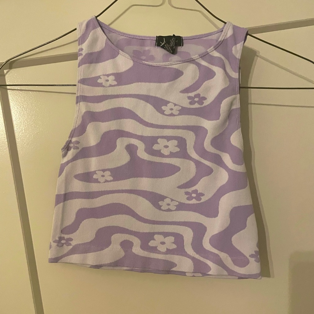 is very cute but don’t wear anymore